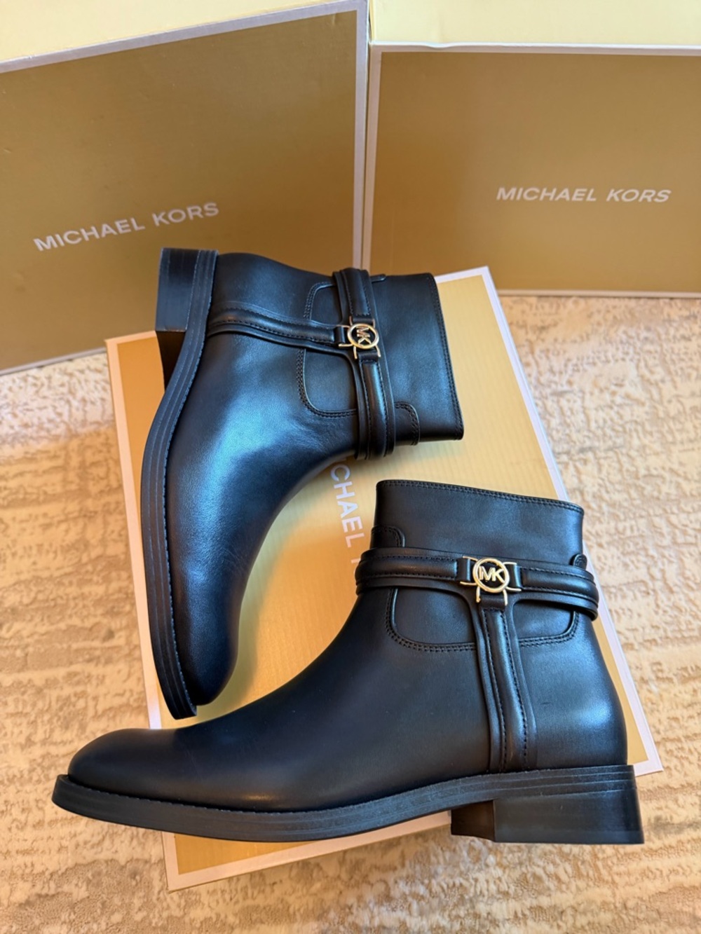 Michael Kors Mindy Flat Ankle Booties - Picture 5 of 10